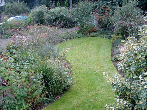 Front garden in September '06